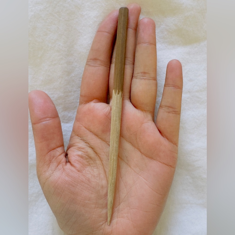 Brand new hand made Wooden bohemian hair fork you cannot miss - Picture 2 of 4